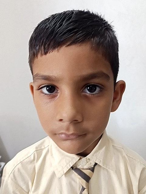 NIKHIL TOMAR